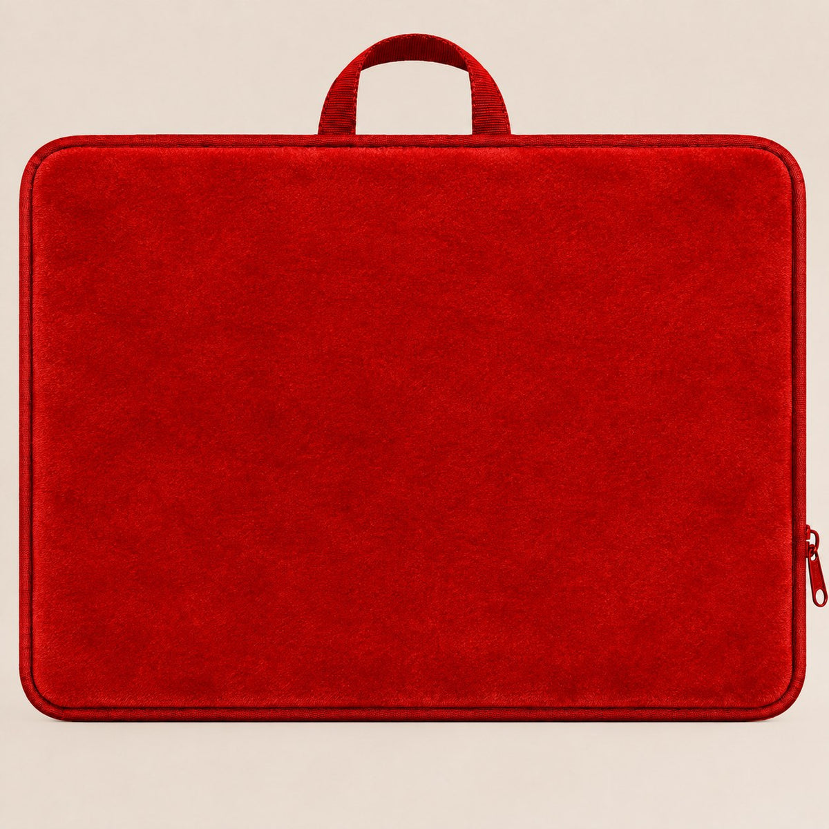 Reverso de terciopelo rojo de la almohadilla Alocado